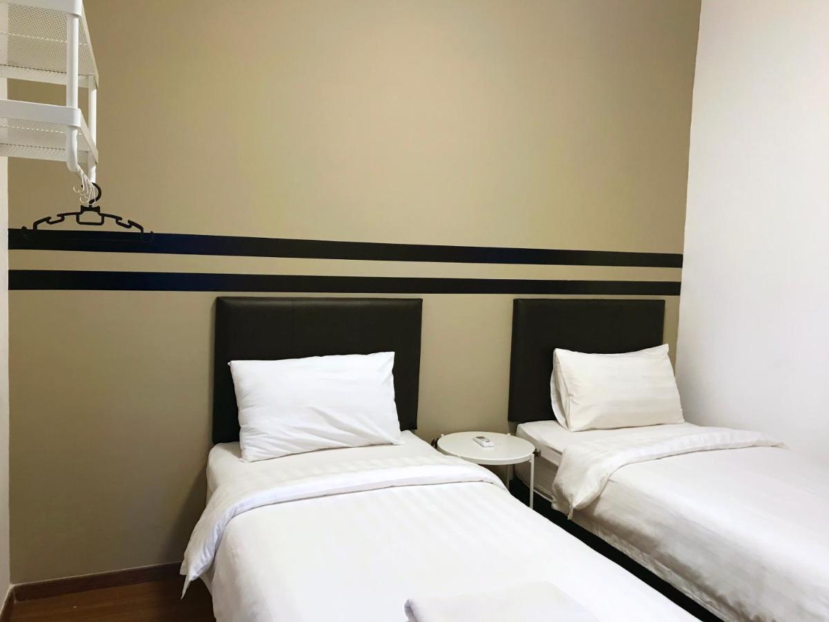 Amerin Mall & Suites Сери Кембанган Екстериор снимка